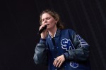 Benson Boone, Raye, Juli, Mother Mother etc. on stage., Berlin, Olympiapark/Olympiastadion, 2025 | © laut.de (Fotograf: Chris Springer)