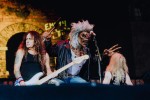 Von der ersten Sekunde an sind die Fans am Start: Bruce Dickinson und Band zuhause im dicken B., Berlin, Waldbühne, 2025 | © laut.de (Fotograf: Rainer Keuenhof)
