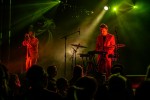Relaxter Start in den Diskoabend:  Johnny und Adam Blake in Berlin., Berlin, Columbia Theater, 2025 | © laut.de (Fotograf: Désirée Pezzetta)