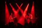 Relaxter Start in den Diskoabend:  Johnny und Adam Blake in Berlin., Berlin, Columbia Theater, 2025 | © laut.de (Fotograf: Désirée Pezzetta)