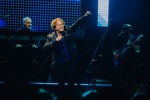 "40th Anniversary"-Tour: Sänger Mick Hucknall und Band., Berlin, Uber Arena, 2025 | © laut.de (Fotograf: Rainer Keuenhof)