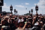 90.000 Fans und das Gelände ist brechend voll:  Volbeat, Electric Callboy, Papa Roach, Marteria, Within Temptation, Mastodon u.v.a., Nürburgring, 2026 | © laut.de (Fotograf: Rainer Keuenhof)