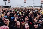 90.000 Fans und das Gelände ist brechend voll: Papa Roach, Within Temptation, The Hives, Mastodon u.a. eröffnen die Spiele in der Eifel., Nürburgring, 2026 | © laut.de (Fotograf: Rainer Keuenhof)