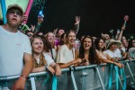Erst Gluthitze, dann Evakuierung. Es ging turbulent zu am ersten Festivaltag. Twenty One Pilots, Kraftklub, The Offspring u.v.a. bringen sich in Stellung., Southside, 2026 | © laut.de (Fotograf: Désirée Pezzetta)