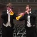 Tröten-Konzert - Brahms und Ravel auf der Vuvuzela