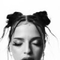 Vorchecking - Nina Chuba, Adam Lambert, Gorillaz