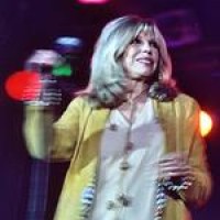 Nancy Sinatra – Fans stürmten die Bühne