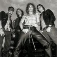 The Darkness – Ex-Bassist sauer über Rausschmiss