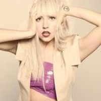 Lady Gaga – Sängerin räumt bei VMAs ab