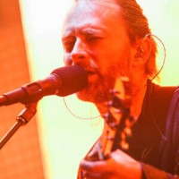 Radiohead – Thom Yorke covert "Creep"