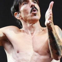 Schuh-Plattler – RHCP: "Niemand klingt wie Anthony Kiedis"