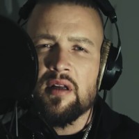 Blume Rappt – Kollegah spielt YouTuber