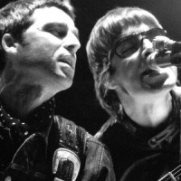 Schuh-Plattler – Oasis-Trinkrekord: Beer here now!