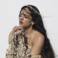 "Lux" – Der Vatikan lobt Rosalías neues Album