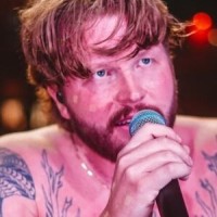 Doubletime – Finch kumpelt mit Wagenknecht