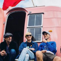 Vorchecking – Kula Shaker, Heavysaurus, Hirsch Effekt