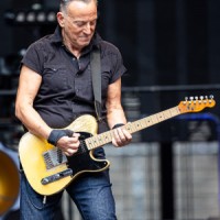 "Streets Of Minneapolis" – Springsteen releast Protest-Song