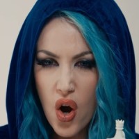 Blue Medusa – Die Debütsingle "Checkmate" im Video