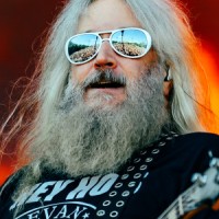Metalsplitter – Chaos und Euphorie bei System Of A Down