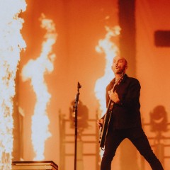 Rise Against.