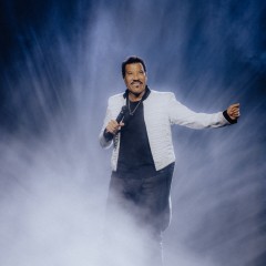 Lionel Richie.