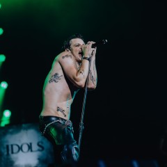 Yungblud.