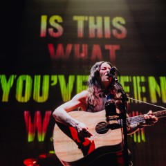 Amy Macdonald.
