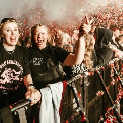 Kraftklub-Fans.