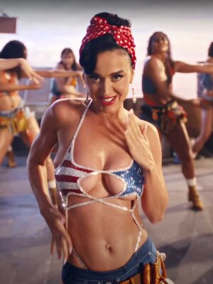 Katy Perry: Der neue Song "Woman's World"