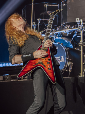Metalsplitter: Dave Mustaine covert Metallica