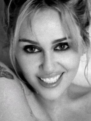 Miley: Der neue Song "Let's Get Married"